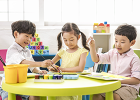 오전 실내놀이 이미지